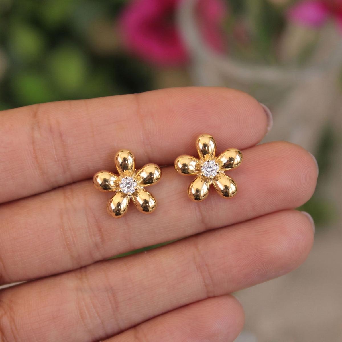 Bloomy Flowers Studs