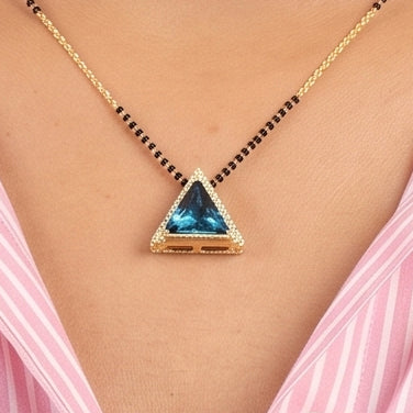 Solitare Emblem Mangalsutra