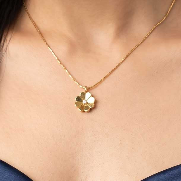 Flower Glow Necklace