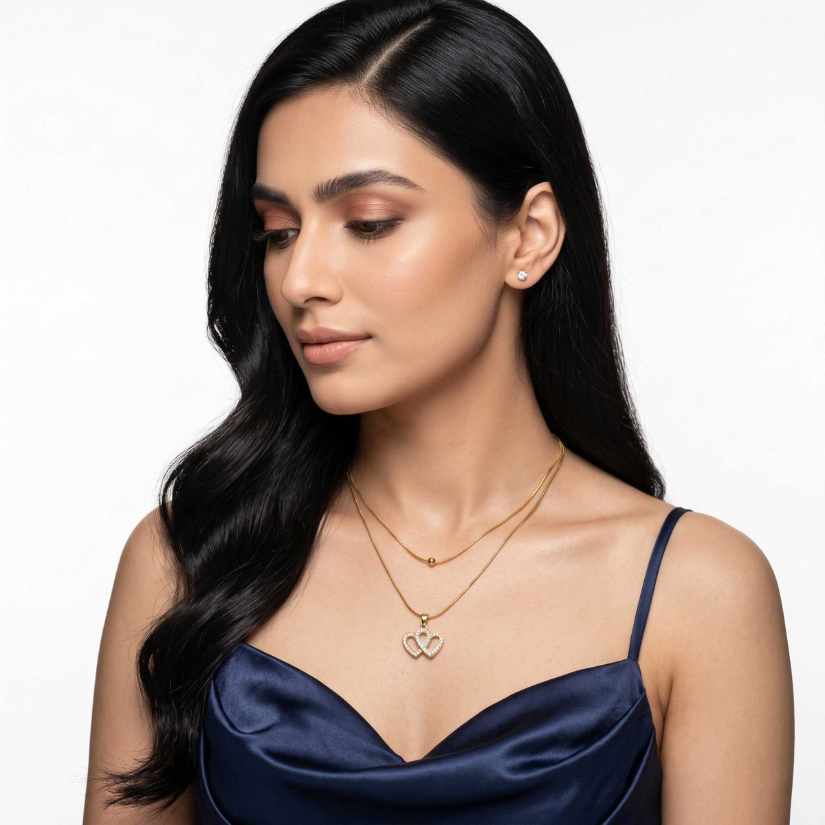 Twin Heart Double Chain Necklace Model